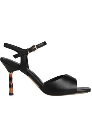 Emanuélle vee FOOTWEAR - Sandals - on YOOX.com