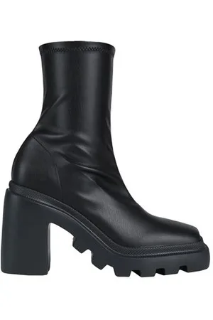 vic matiè FOOTWEAR - Ankle boots - on YOOX.com