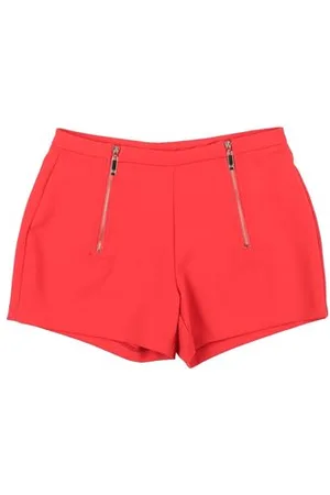 Guess BOTTOMWEAR - Shorts & Bermuda Shorts - on YOOX.com