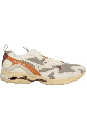 Mizuno FOOTWEAR - Trainers - on YOOX.com