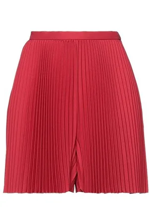 VALENTINO GARAVANI BOTTOMWEAR - Shorts & Bermuda Shorts - on YOOX.com