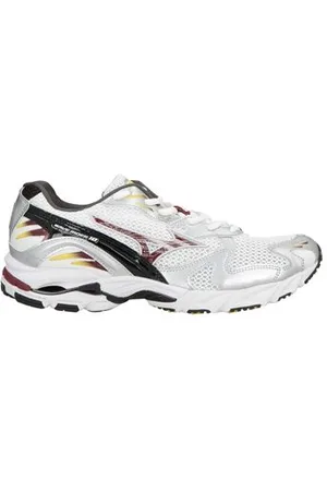 Mizuno FOOTWEAR - Trainers - on YOOX.com