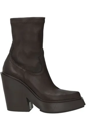 vic matiè FOOTWEAR - Ankle boots - on YOOX.com