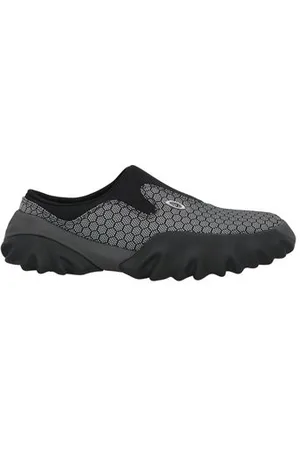 Oakley FOOTWEAR - Trainers - on YOOX.com