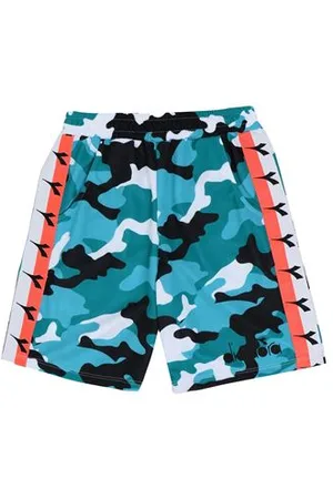 Diadora BOTTOMWEAR - Shorts & Bermuda Shorts - on YOOX.com