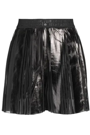 ANGELO MARANI BOTTOMWEAR - Shorts & Bermuda Shorts - on YOOX.com