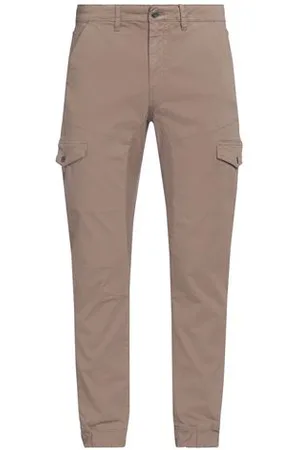 Guess BOTTOMWEAR - Trousers - on YOOX.com