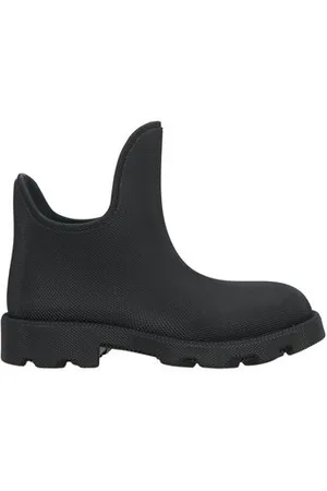 Burberry FOOTWEAR - Ankle boots - on YOOX.com