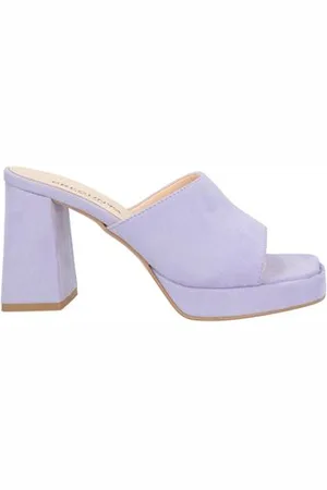 Pregunta FOOTWEAR - Sandals - on YOOX.com