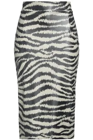 CHIARA BONI BOTTOMWEAR - Midi skirts - on YOOX.com