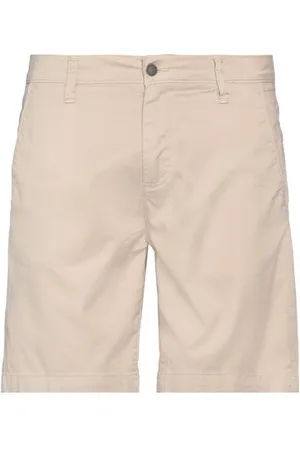 Guess BOTTOMWEAR - Shorts & Bermuda Shorts - on YOOX.com