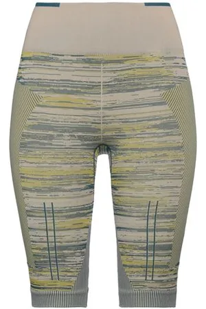 adidas BOTTOMWEAR - Shorts & Bermuda Shorts - on YOOX.com