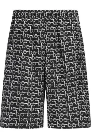 Burberry BOTTOMWEAR - Shorts & Bermuda Shorts - on YOOX.com