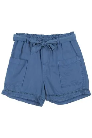 Guess BOTTOMWEAR - Shorts & Bermuda Shorts - on YOOX.com