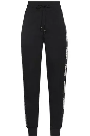 Mr & Mrs Italy BOTTOMWEAR - Trousers - on YOOX.com