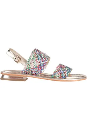 Emanuélle vee FOOTWEAR - Sandals - on YOOX.com