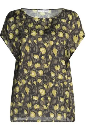 Caractere TOPWEAR - Tops - on YOOX.com