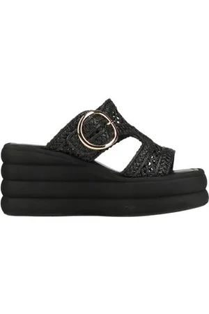 Emanuélle vee FOOTWEAR - Sandals - on YOOX.com