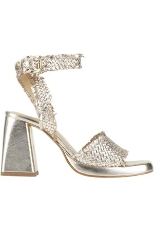 Emanuélle vee FOOTWEAR - Sandals - on YOOX.com