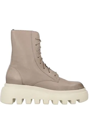 vic matiè FOOTWEAR - Ankle boots - on YOOX.com