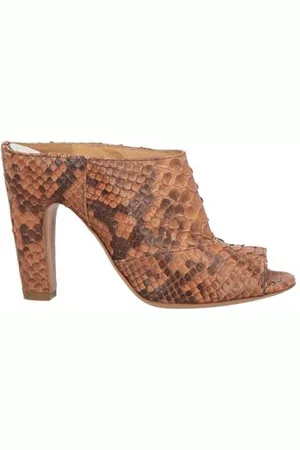 Maison Margiela FOOTWEAR - Sandals - on YOOX.com
