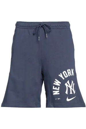 Nike BOTTOMWEAR - Shorts & Bermuda Shorts - on YOOX.com