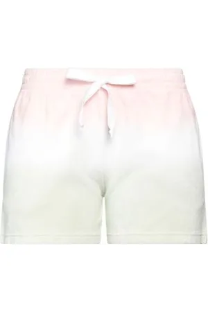 Juvia BOTTOMWEAR - Shorts & Bermuda Shorts - on YOOX.com