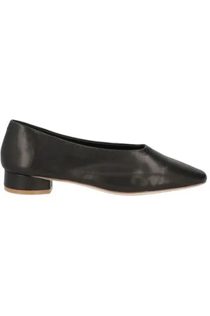 Jeffrey Campbell FOOTWEAR - Pumps - on YOOX.com