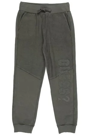 Guess BOTTOMWEAR - Trousers - on YOOX.com