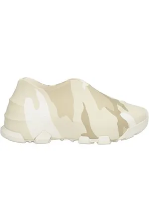 Givenchy FOOTWEAR - Trainers - on YOOX.com