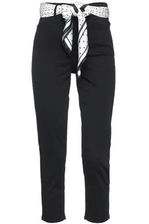 Guess BOTTOMWEAR - Trousers - on YOOX.com