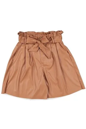 L:Ú L:Ú BOTTOMWEAR - Shorts & Bermuda Shorts - on YOOX.com