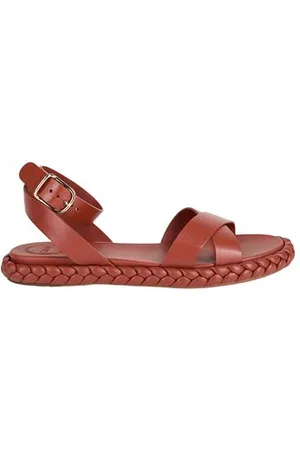 Chloé FOOTWEAR - Sandals - on YOOX.com
