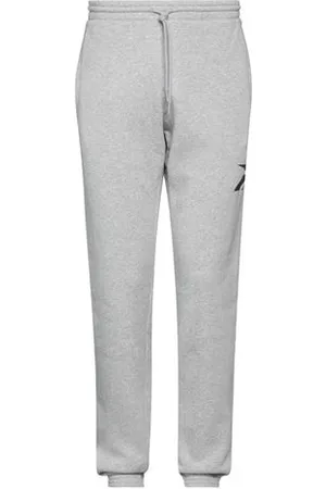 Reebok BOTTOMWEAR - Trousers - on YOOX.com