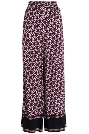 Tommy Hilfiger BOTTOMWEAR - Trousers - on YOOX.com