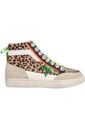 Emanuélle vee FOOTWEAR - Trainers - on YOOX.com
