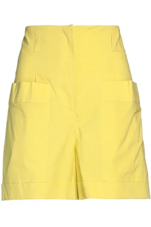 Liu Jo BOTTOMWEAR - Shorts & Bermuda Shorts - on YOOX.com