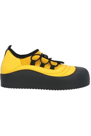 vic matiè FOOTWEAR - Trainers - on YOOX.com