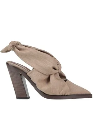 Burberry FOOTWEAR - Pumps - on YOOX.com
