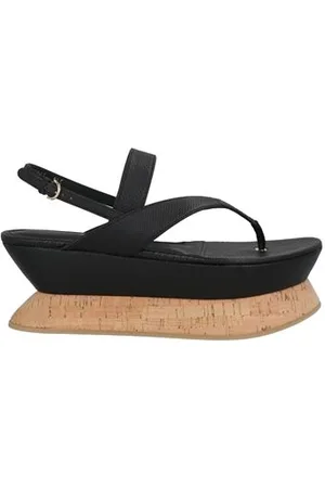 Salvatore Ferragamo FOOTWEAR - Thong sandals - on YOOX.com