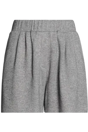 Gina Gorgeous BOTTOMWEAR - Shorts & Bermuda Shorts - on YOOX.com