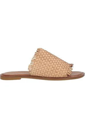 Inuovo FOOTWEAR - Sandals - on YOOX.com
