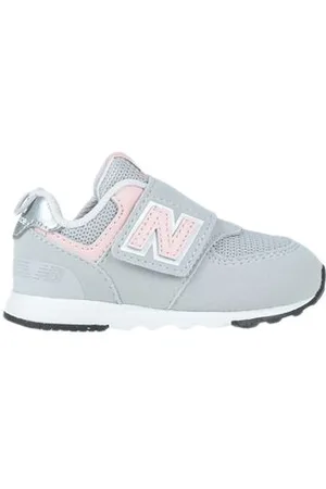 New Balance FOOTWEAR - Trainers - on YOOX.com