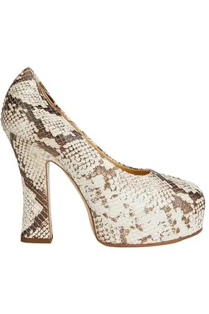 Burberry FOOTWEAR - Pumps - on YOOX.com
