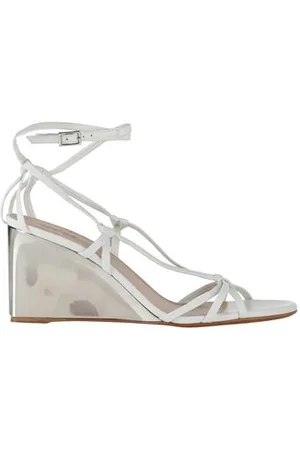 Chloé FOOTWEAR - Sandals - on YOOX.com