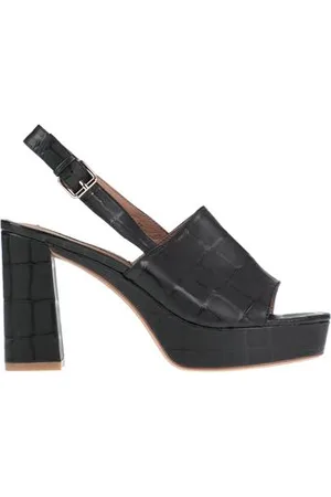 Emanuélle vee FOOTWEAR - Sandals - on YOOX.com