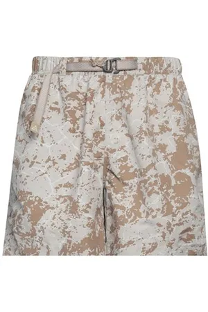 Nike BOTTOMWEAR - Shorts & Bermuda Shorts - on YOOX.com