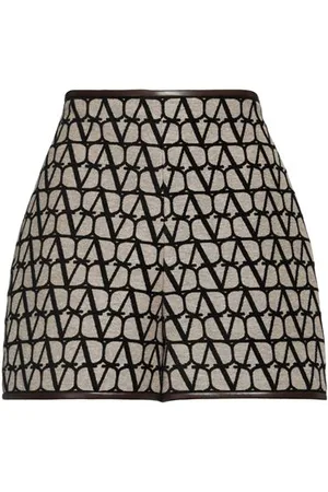 VALENTINO GARAVANI BOTTOMWEAR - Shorts & Bermuda Shorts - on YOOX.com