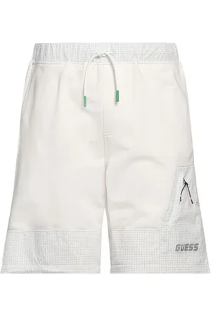Guess BOTTOMWEAR - Shorts & Bermuda Shorts - on YOOX.com