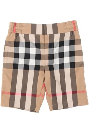 Burberry BOTTOMWEAR - Shorts & Bermuda Shorts - on YOOX.com